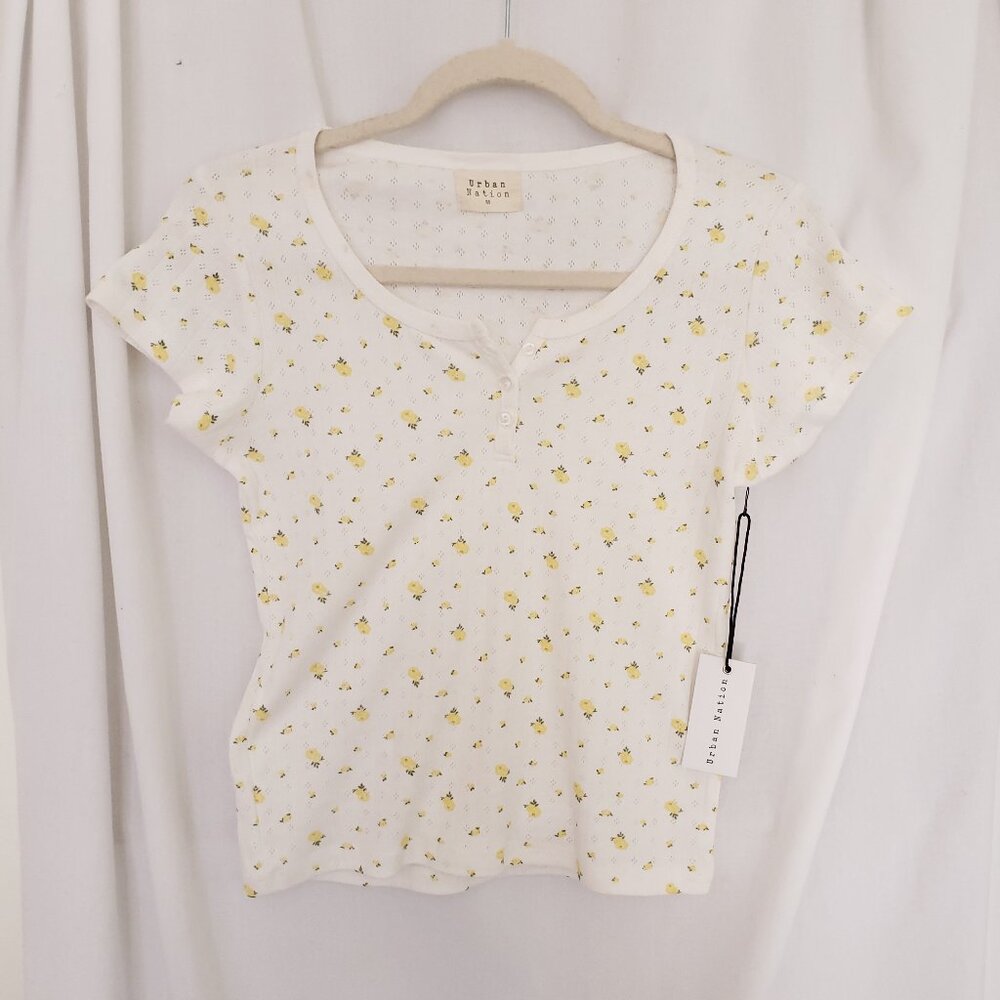 Urban Nation Woman White Yellow Floral Pattern Breathable Cute Shirt Size M